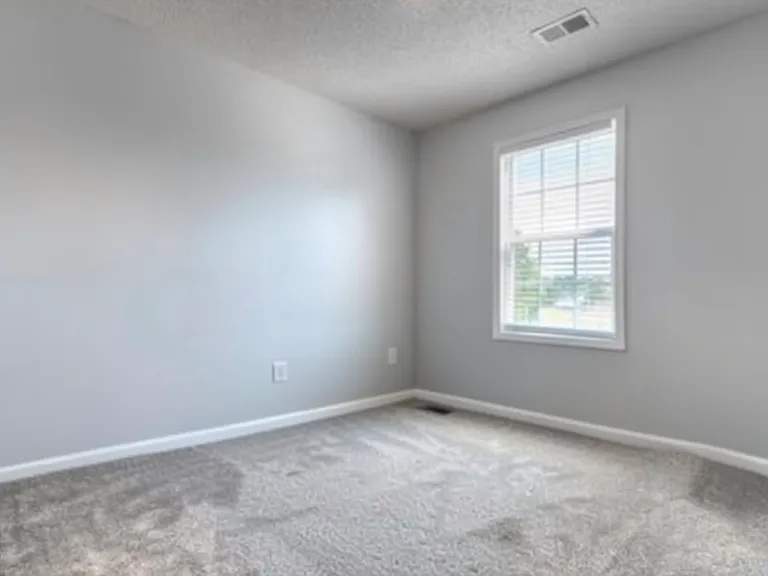 15533 Floyd St — Photo 11