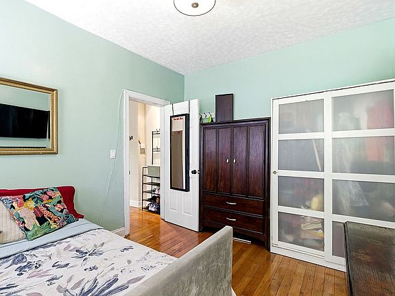 5th image of 501 W 156th St APT 25