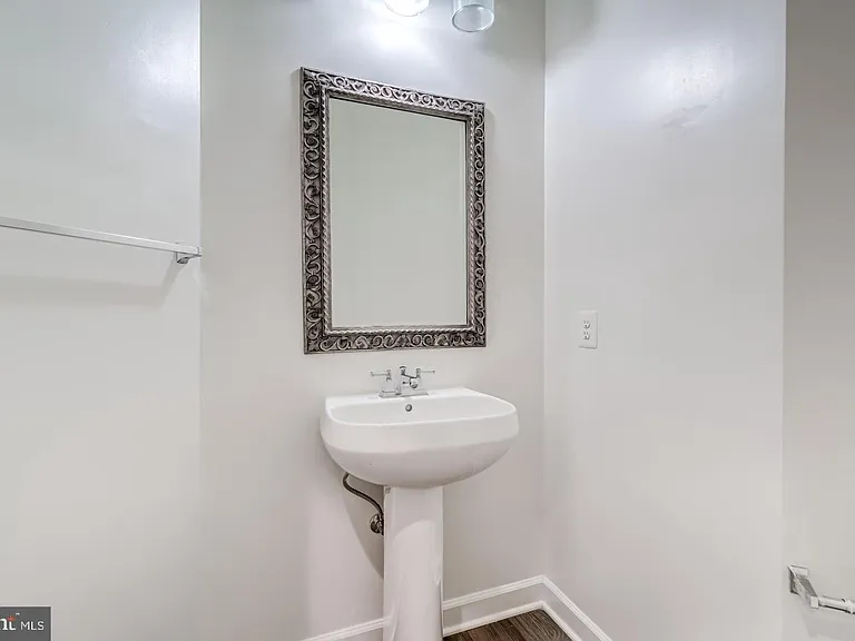 24909 Pinebrook Rd — Photo 9