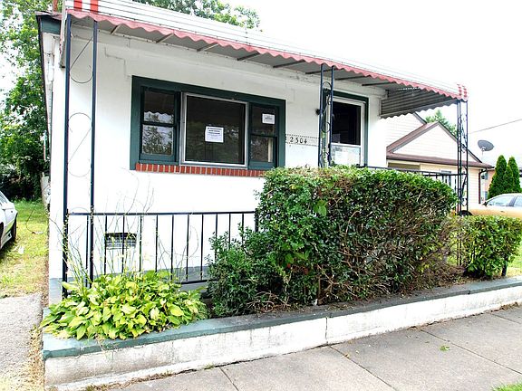 2nd image of 2304 Barraud Ave