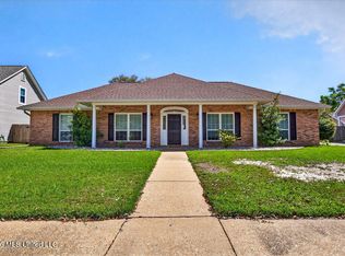 2365 Park Place Dr, Gulfport, MS 39507
