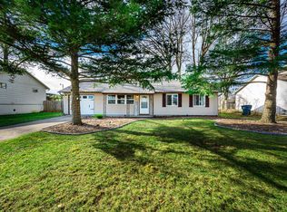 1616 Sherbrook Dr, New Haven, IN 46774