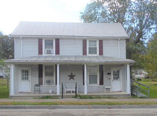 218 W 29th St, Buena Vista, VA 24416