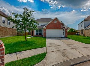 8015 Sumal Cir, Baytown, TX 77521