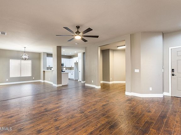 5th image of 13804 W Port Royale Ln