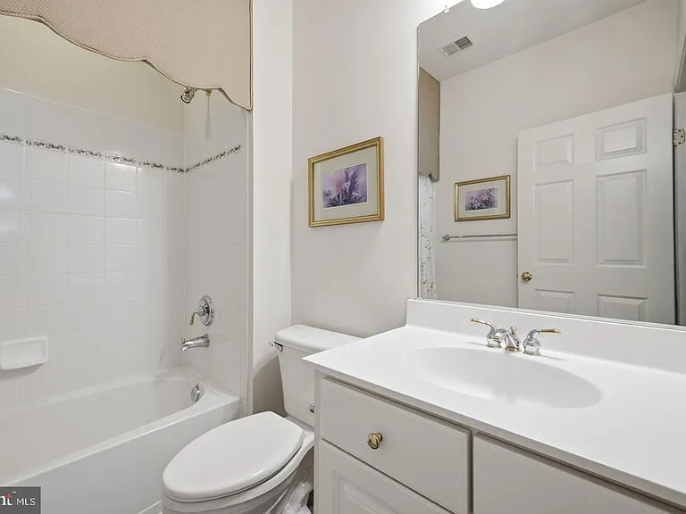 14140 Seneca Rd — Photo 97