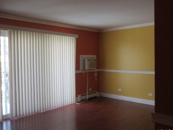 2nd image of 8231 Archer Ave APT 5