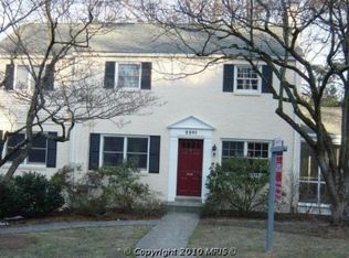 2201 N Pollard St, Arlington, VA 22207