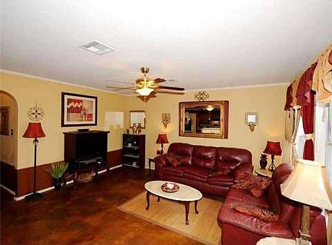 Open LR/Kitchen/Dining Floorplan