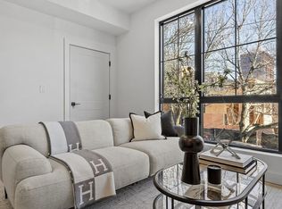 131 5th St #4, Cambridge, MA 02141
