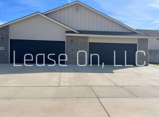 1632 S Hickory Creek St, Wichita, KS 67235
