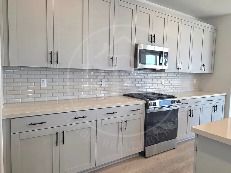 16464 Barnett Ct — Photo 7