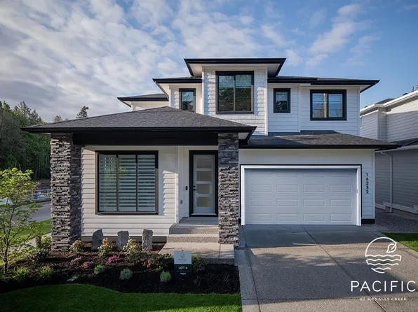 16232 10th Ave, Surrey, BC V4A 1B1