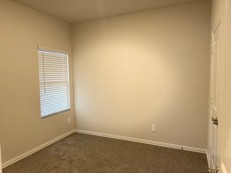 503 Cottagewood Dr — Photo 34