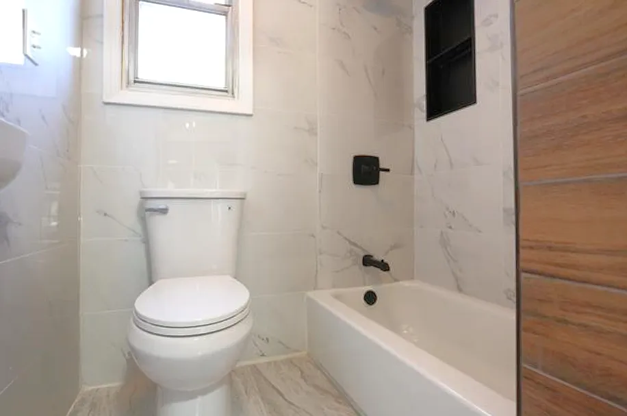 2 bed, 800 sqft, $3,900 — Photo 2