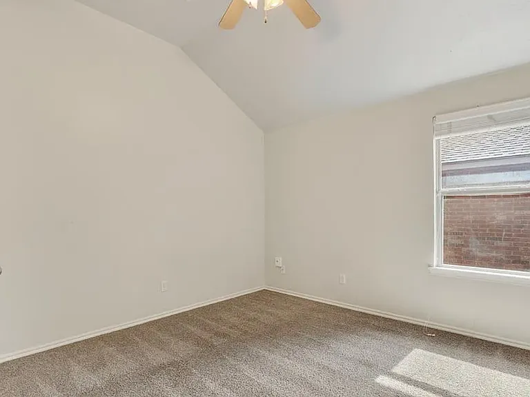4921 NW 163rd St — Photo 23
