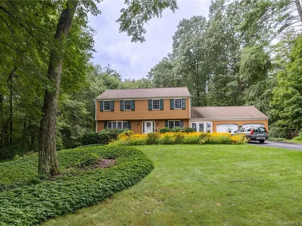 109 Rosewood Road, Avon, CT 06001