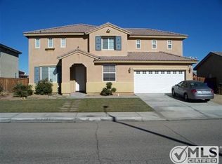 11784 Dos Palmas Rd, Victorville, CA 92392