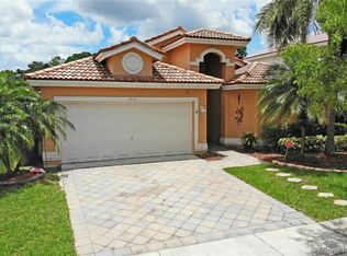 2410 NW 138th Dr, Sunrise, FL 33323