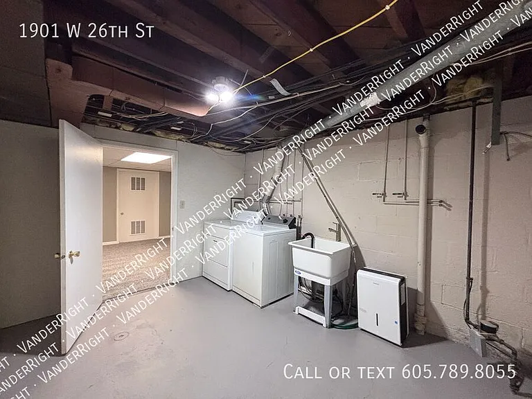 1901 W 26th St — Photo 20