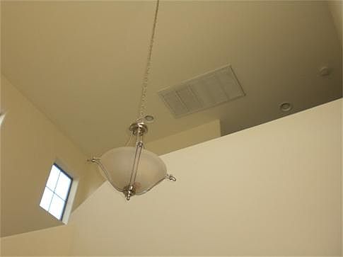 5th image of 1546 E Prickly Pear Pl