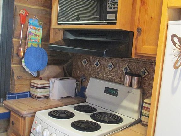 4th image of 32335 County Road 361