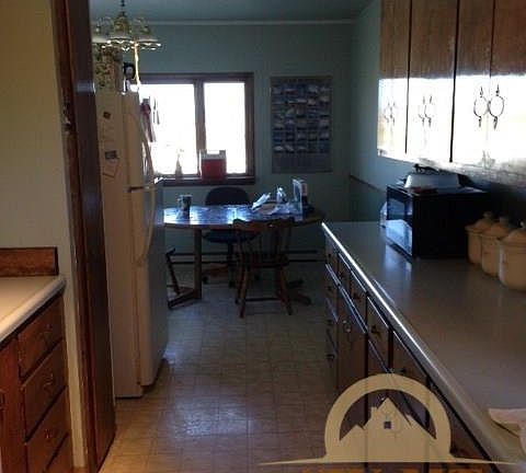 4th image of 406 Antelope Dr