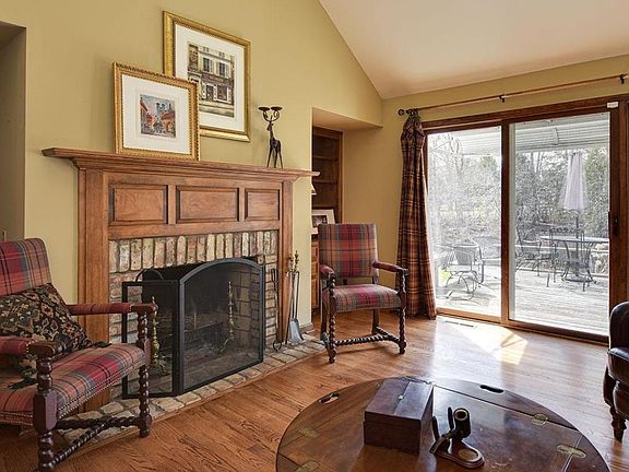 4th image of 10237 N Westport Cir