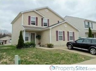 6425 Cottagemeadow Dr, Louisville, KY 40218