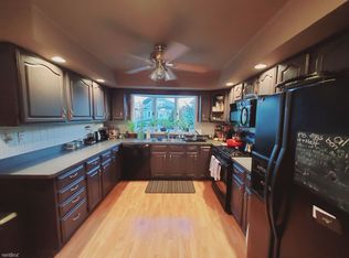 31 Plymouth Rd #1STFL, Stamford, CT 06906