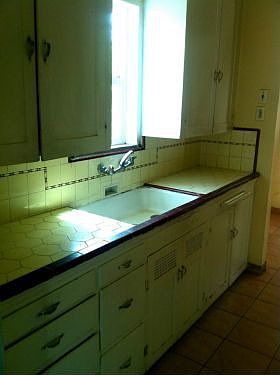 5th image of 4084 E Liberty Ave