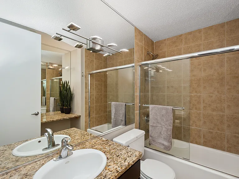 30 E Huron St #3802 — Photo 11
