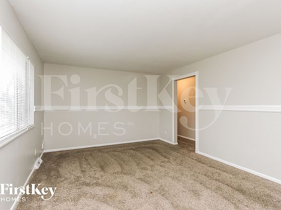3rd image of 8634 Lighthorse Dr