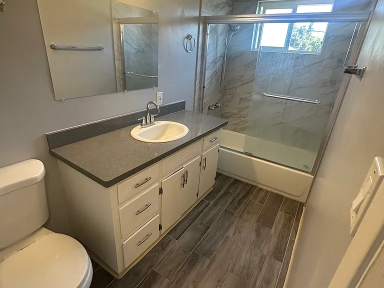 Country Garden Apartments — Photo 4