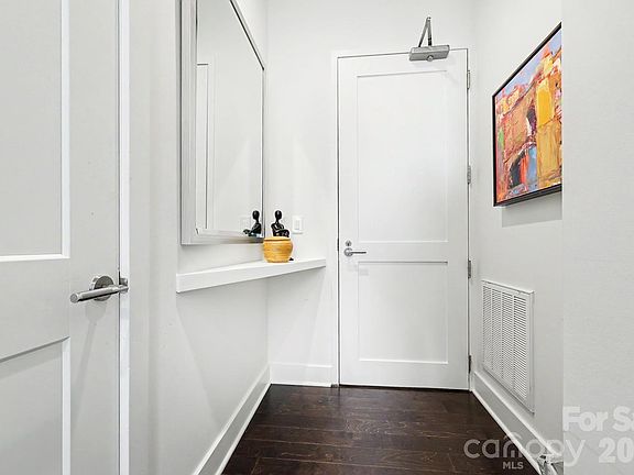 2nd image of 1100 Metropolitan Ave Unit 413