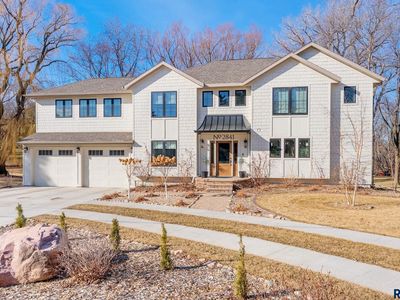 2841 E Old Orchard Trl, Sioux Falls, SD, 57103