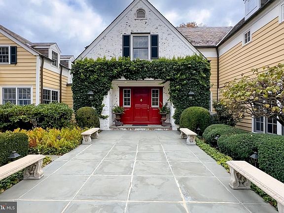 5th image of 600 Pretty Brook Rd