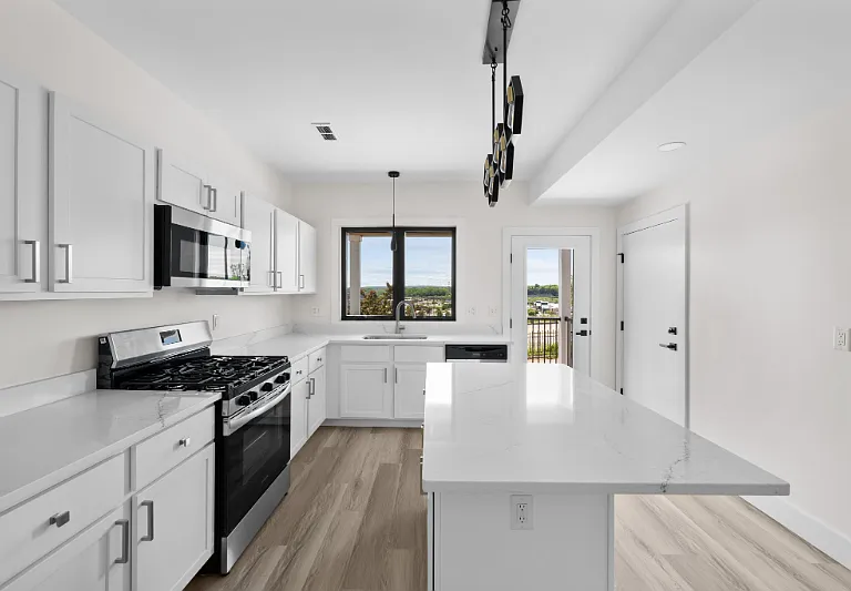 1295 Holmden Ave #2 — Photo 3