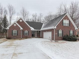 254 N Woodridge Dr, Pittsboro, IN 46167