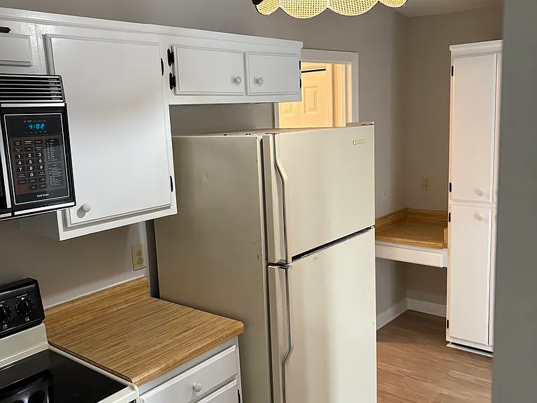 808 Patio Ct #808 — Photo 13