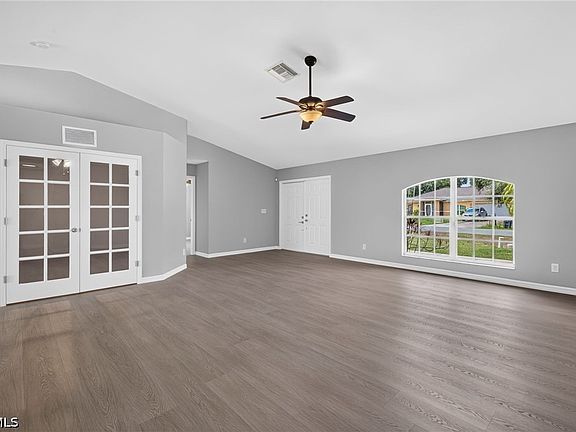 5th image of 228 Ambury St