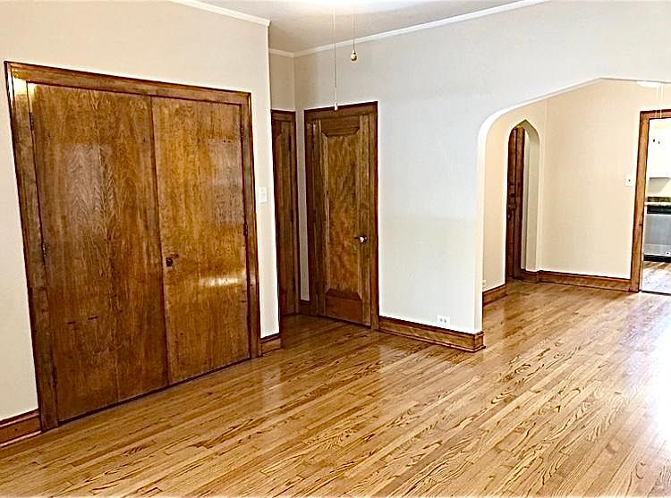 Living room.
