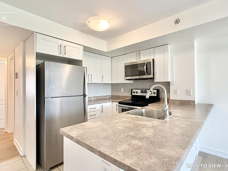 30 Dunsheath Way #514 — Photo 2