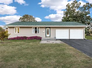 604 W Harrison St, Millstadt, IL