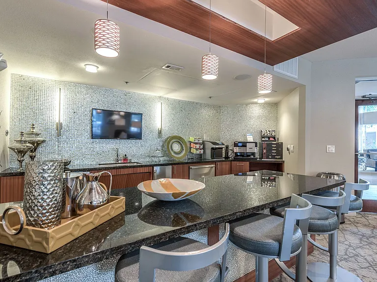 Deerwood Apartments — Photo 19