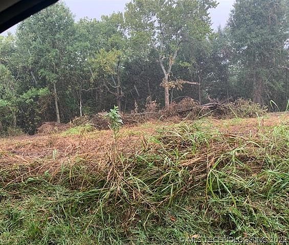 1st image of 321 East Ave