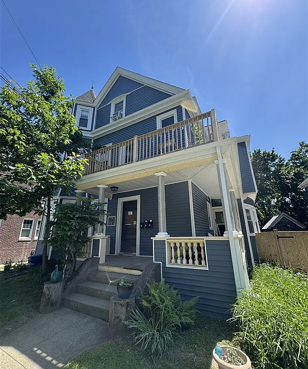 57 Kidder Ave