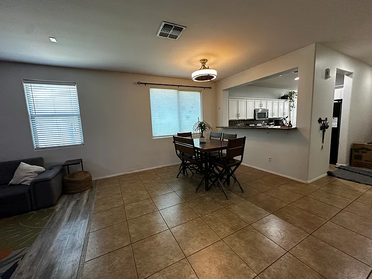14934 W Georgia Dr — Photo 9