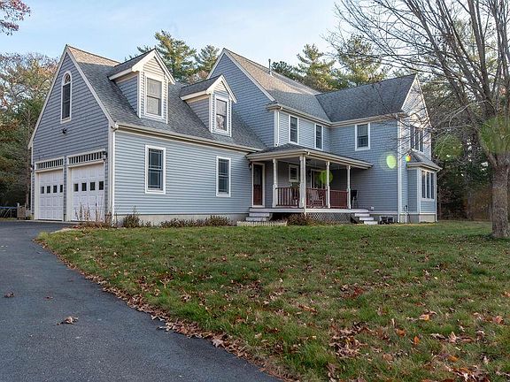 2nd image of 60 Brittany Dr