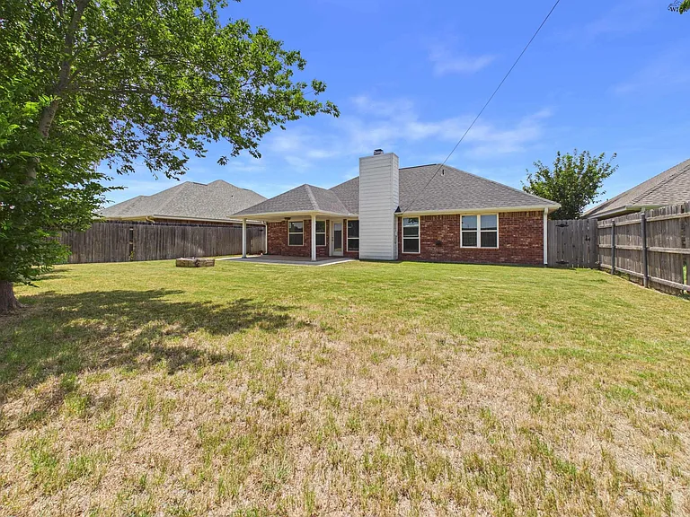 5516 Chinaberry Dr — Photo 38